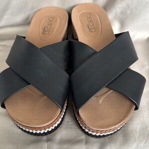 Beira Rio Women Fashion Platform Summer Flip-Flop Jandal Comfort in Black size 8